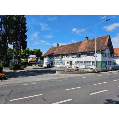 B76, Lauterach, Vorarlberg Apartments