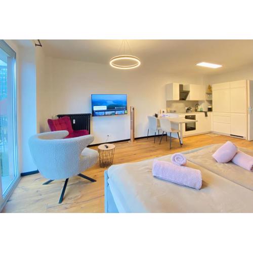 BaMo Studio - city living downtown