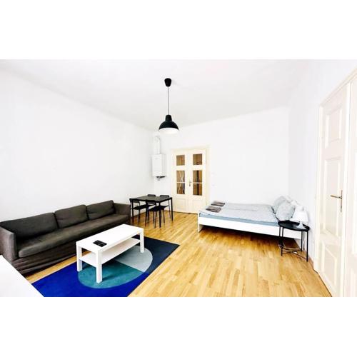 Best Location - Cozy City Centre Apartment