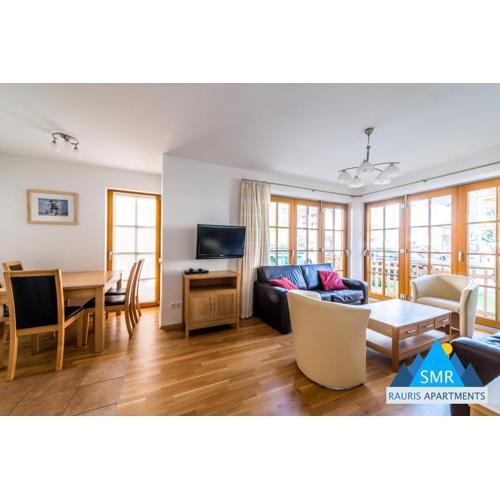 Bianca 1 by SMR Rauris Apartments - inc Spa and near Gondola