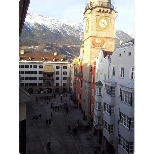 Blick aufs Goldene Dachl