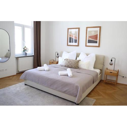BLOOM - Cozy Apartment, 5 stops to City Center