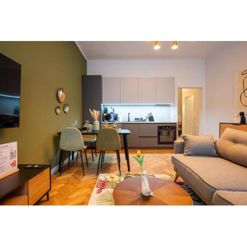 Brand new 2-room central apartment