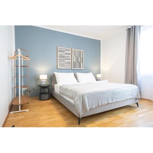 Brand new! Selfcheck-in, King size bed, free Wi-Fi