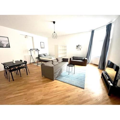 Brand New & Spacious Apartment in the City Centre