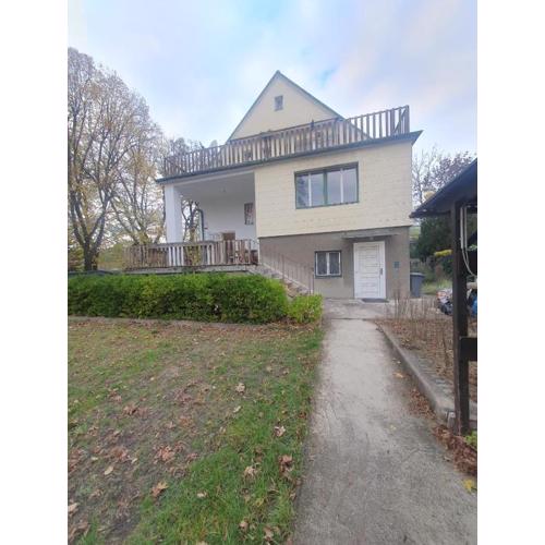 Breathtaking Villa near Danube River /w Garden and Parking