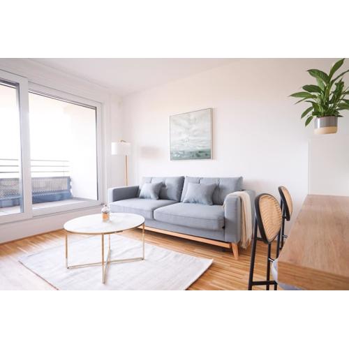 Bright & Wonderful Apartment at Oberlaa Therme