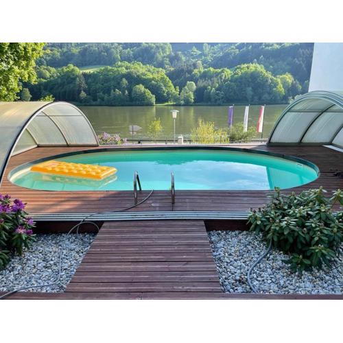 Bungalow Donaublick mit Pool und Garten