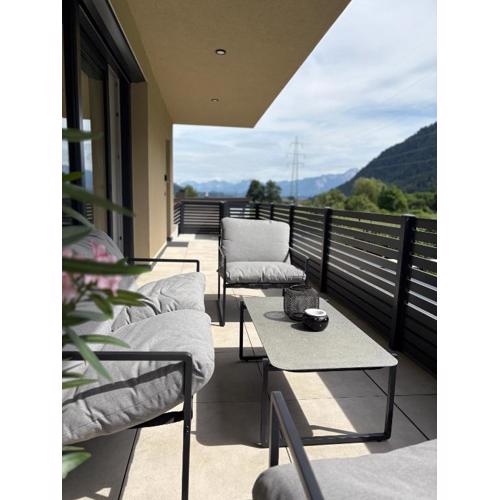 Burg VIEW Apartment im Herzen von Treffen am Ossiachersee