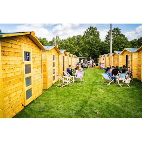 Camping PINK Event Lodge