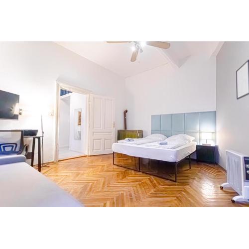 Central 1BR Apt. Near The Danube & Prater Stern