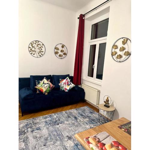Centrally located apartment near Airport Trains Stations