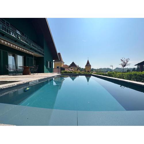 Chalet beim Georgi Schloss