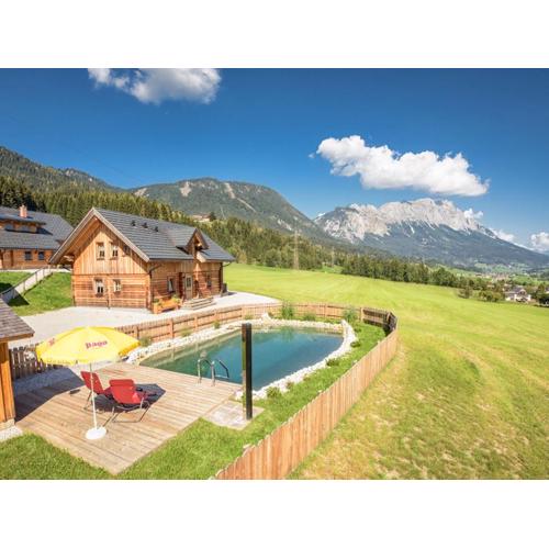 Chalet Fredis Hütte by Interhome