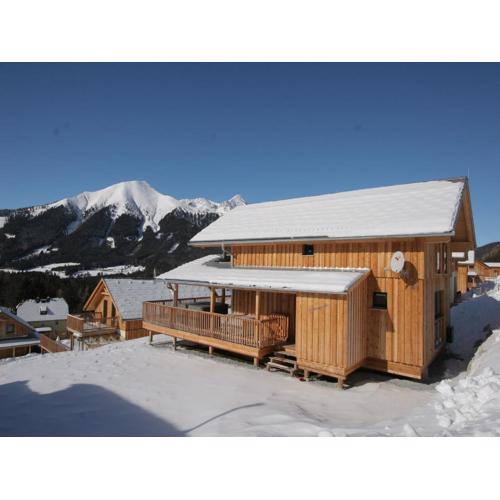 Chalet in Hohentauern near Ski Lift