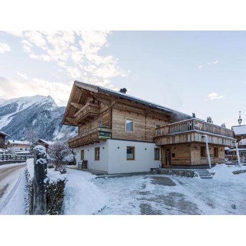 Chalet in Neukirchen near Ski Arena Wildkogel