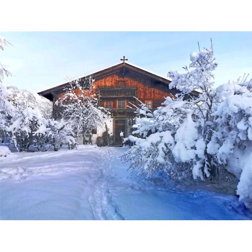 Chalet in Saalfelden near Ski Slopes