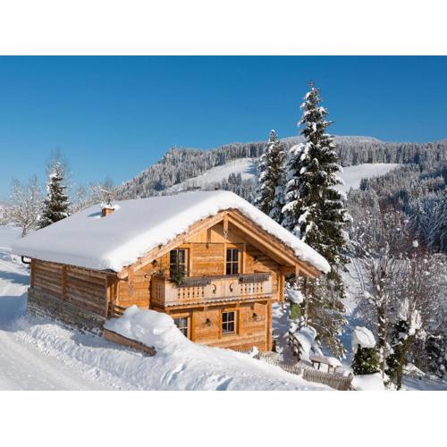 Chalet in St Martin with Sauna & Mountain Views