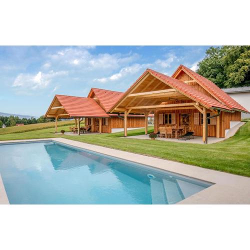 Chalet Mit Gemeinsamen Pool