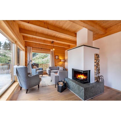 Chalet Supreme