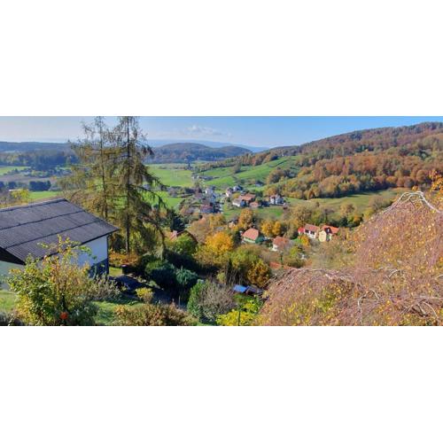 Charmantes Landhaus mit Garten und traumhaftem Fernblick