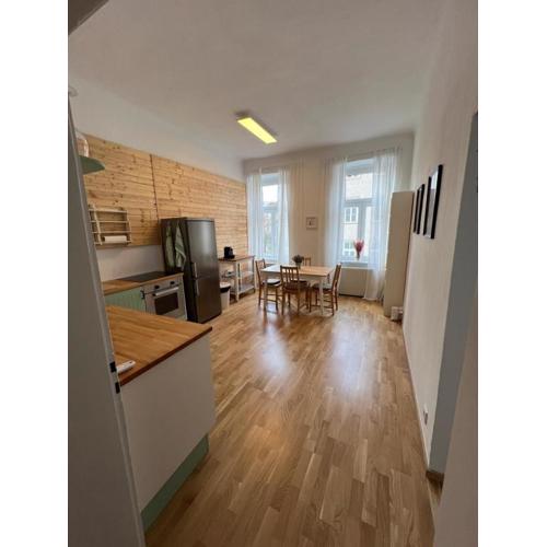 Charming new apartment in Vienna next to Stadthalle