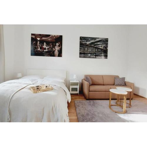 CheckInVienna 2 Bedrom Central Apartment
