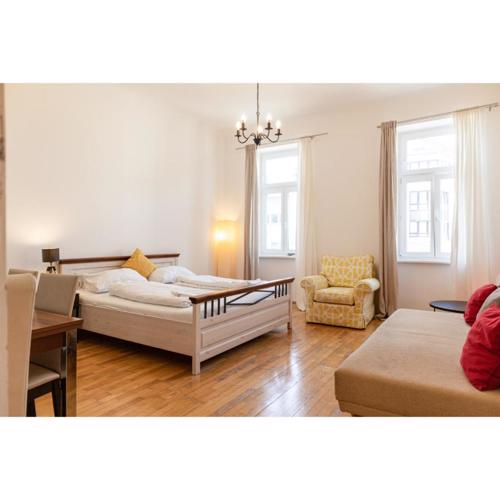 Cheerful 2BR Apartment - suitable for Longstays