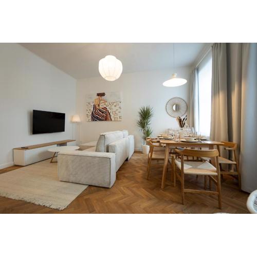 Chic 94m2 apartment with a king-size bed
