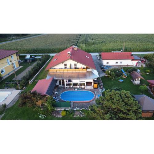 Christis Apartments