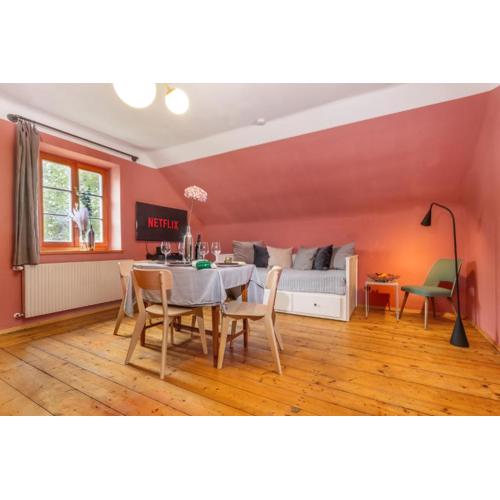 City-Loft in Villa 100und10 - Charmantes Dachstudio beim Lendkanal