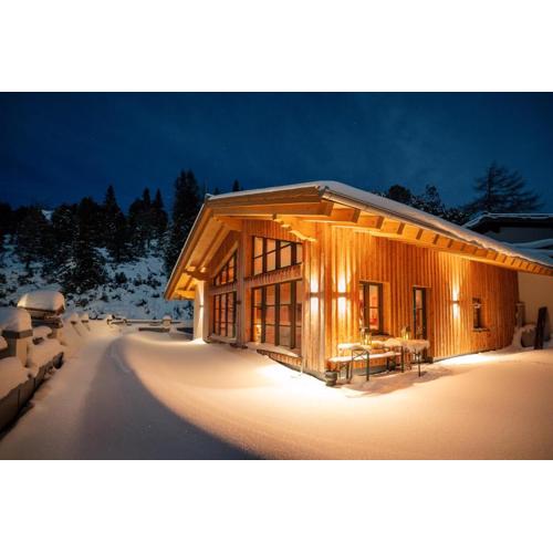 Clary Chalet