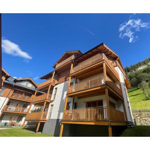 Claudia 7 by SMR Rauris Apartments - inc Spa and near Gondola