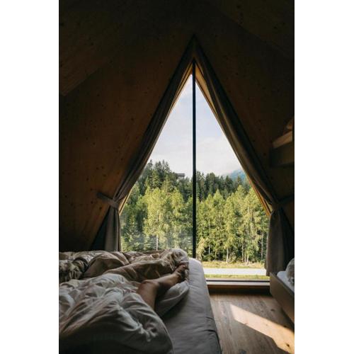 Collis Hill Chalets & Hotel