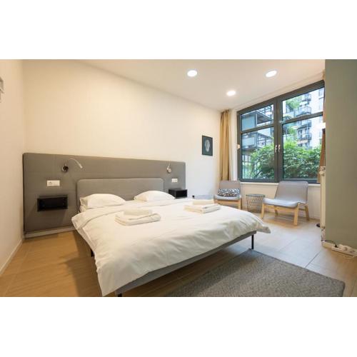 Comfort Studio with Queen-Size Bed, Self Check-in