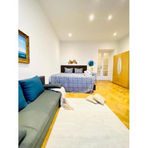 Comfortable 1BR Apartment By Westbahnhof