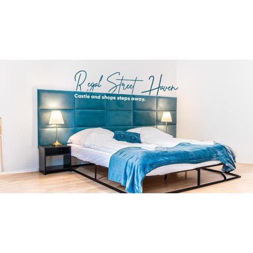 Comfortable City Living: 1BR w/ Private Garden