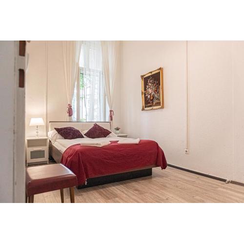 Comfy 2BR Aprt, WiFi, Netflix, Near City Center