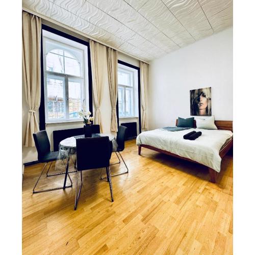 Comfy 2BR Apt, for 5P, Easy Access to Stadthalle