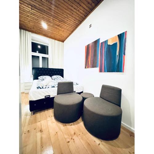 Comfy 5BR shared Apartment Near Kaufpark Alterlaa