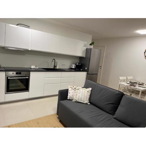 Cosy Candy Flat- with Parking slot
