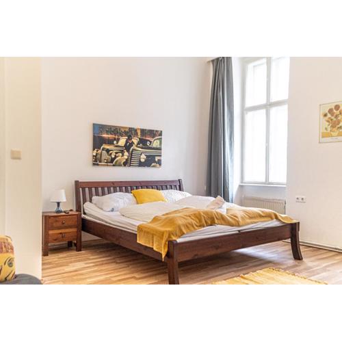 Cozy 3BR Apartment Near Wiener Stadthalle