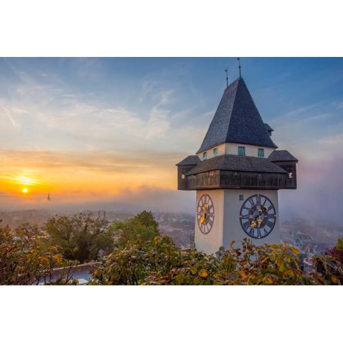 Cozy and Calm - Historic City Center with Free Parking by HERO HOMES