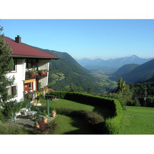 Cozy Apartment in Afritz am See near Gerlitzen Ski Area