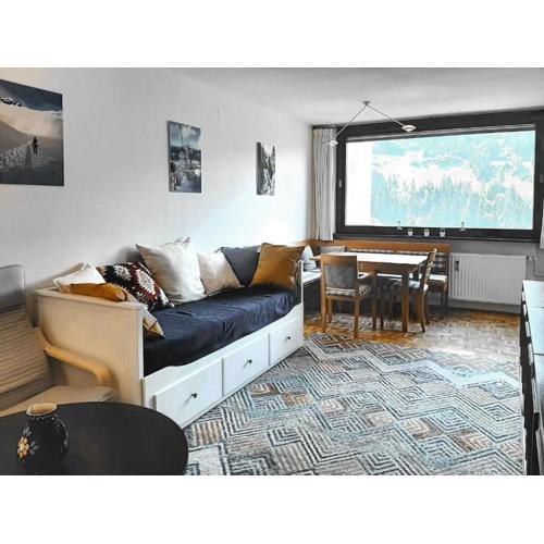 Cozy apartment w a view & own garden