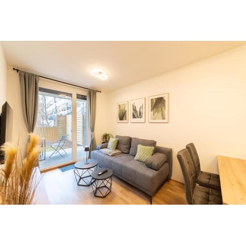 Cozy garden apartment