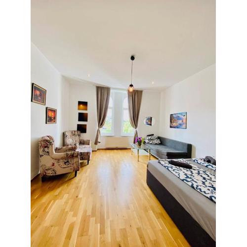 Cozy Rooms in Brigittenau Area MM23