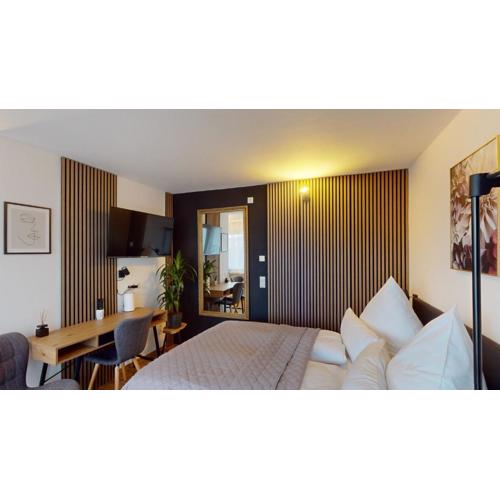 CROWN LIVING Studios - Studio für 2 Personen - Sitzplatz auf der Terrasse - kostenloser Parkplatz - Self Check-in