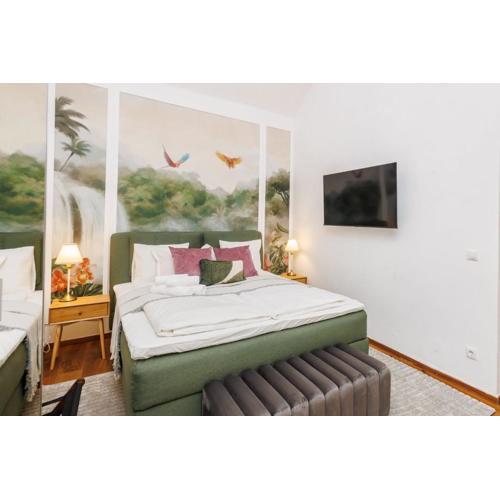 Deluxe New Studio l 10 Min walk to Centre