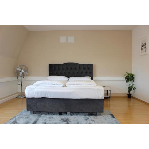 Deluxe Urban Stay